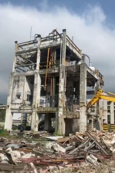 Demolição de Silos em São Paulo